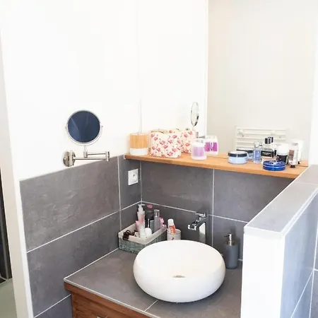 Apartment Lovely And Calm Apt Near The Batignolles